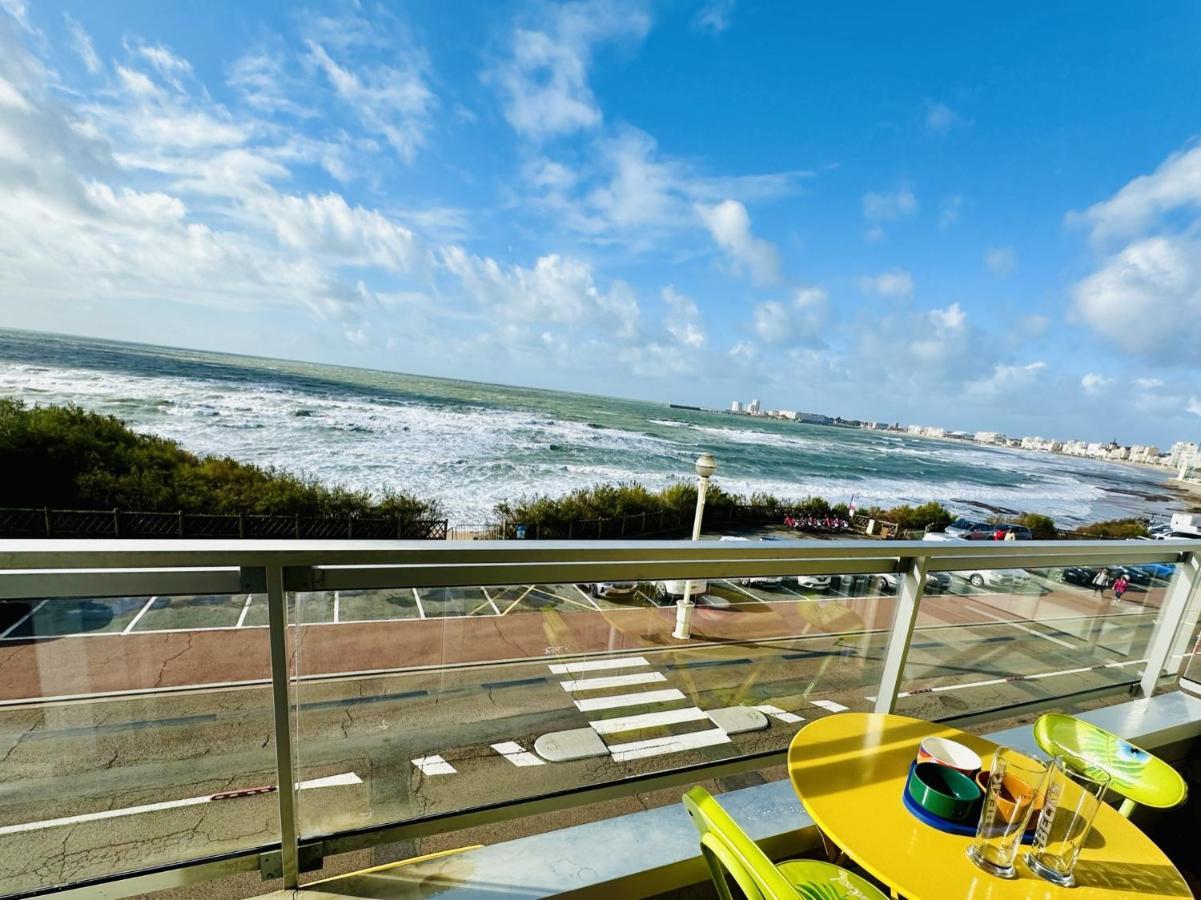 Appartement Renove A Neuf Avec Vue Imprenable Sur La Baie Des Sables D Olonne 6 Pers レ・サ​​ーブル・ドロンヌ エクステリア 写真